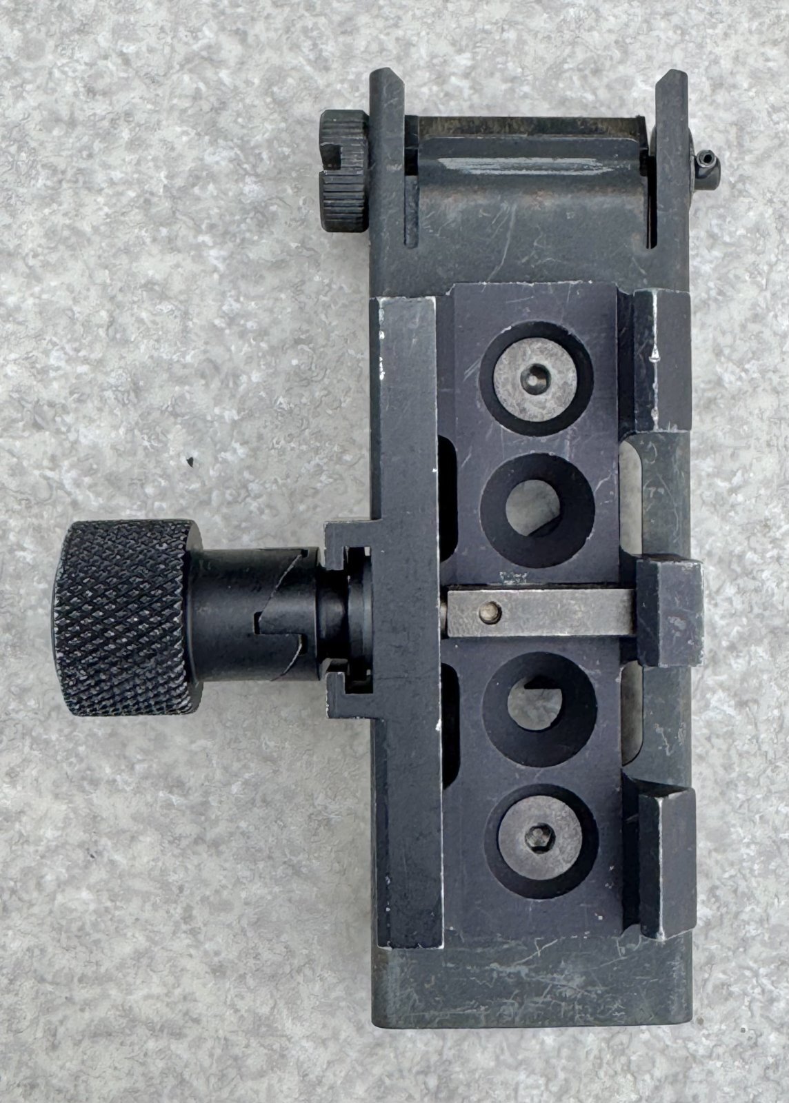 米軍実物 M203 グレネードランチャー M4A1 M16A4 20mm RAS用 QD