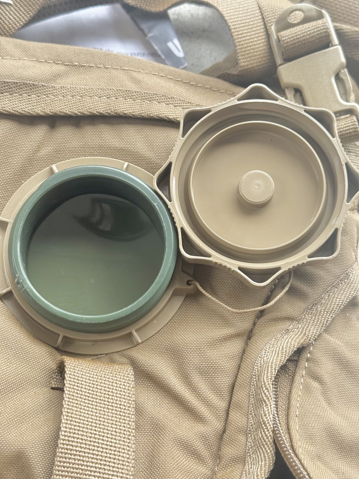 希少！！海兵隊実物 ソース社 ハイドレーションシステム コヨーテ