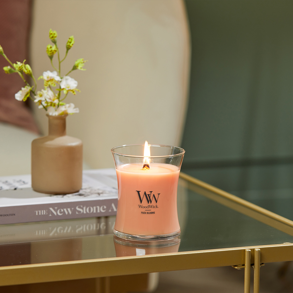 WoodWick（ウッドウィック） ジャーM キャンドル（ホワイトティー