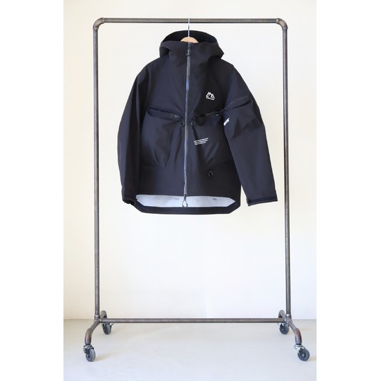 CMF OUTDOOR GARMENT正規取扱店 コムフィアウトドアガーメント正規取扱