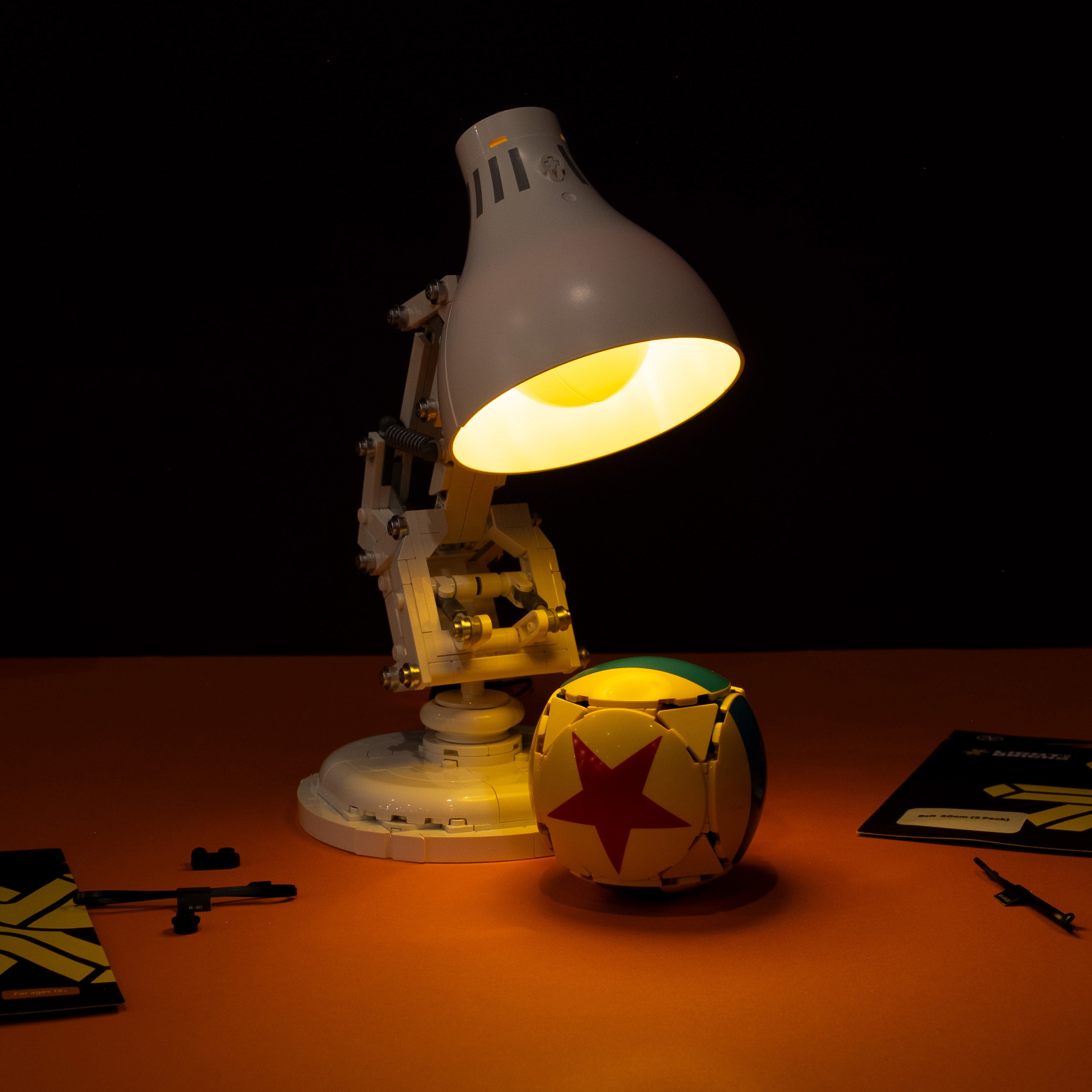 Luxo_Jr_21357-iso_main.jpg?v=