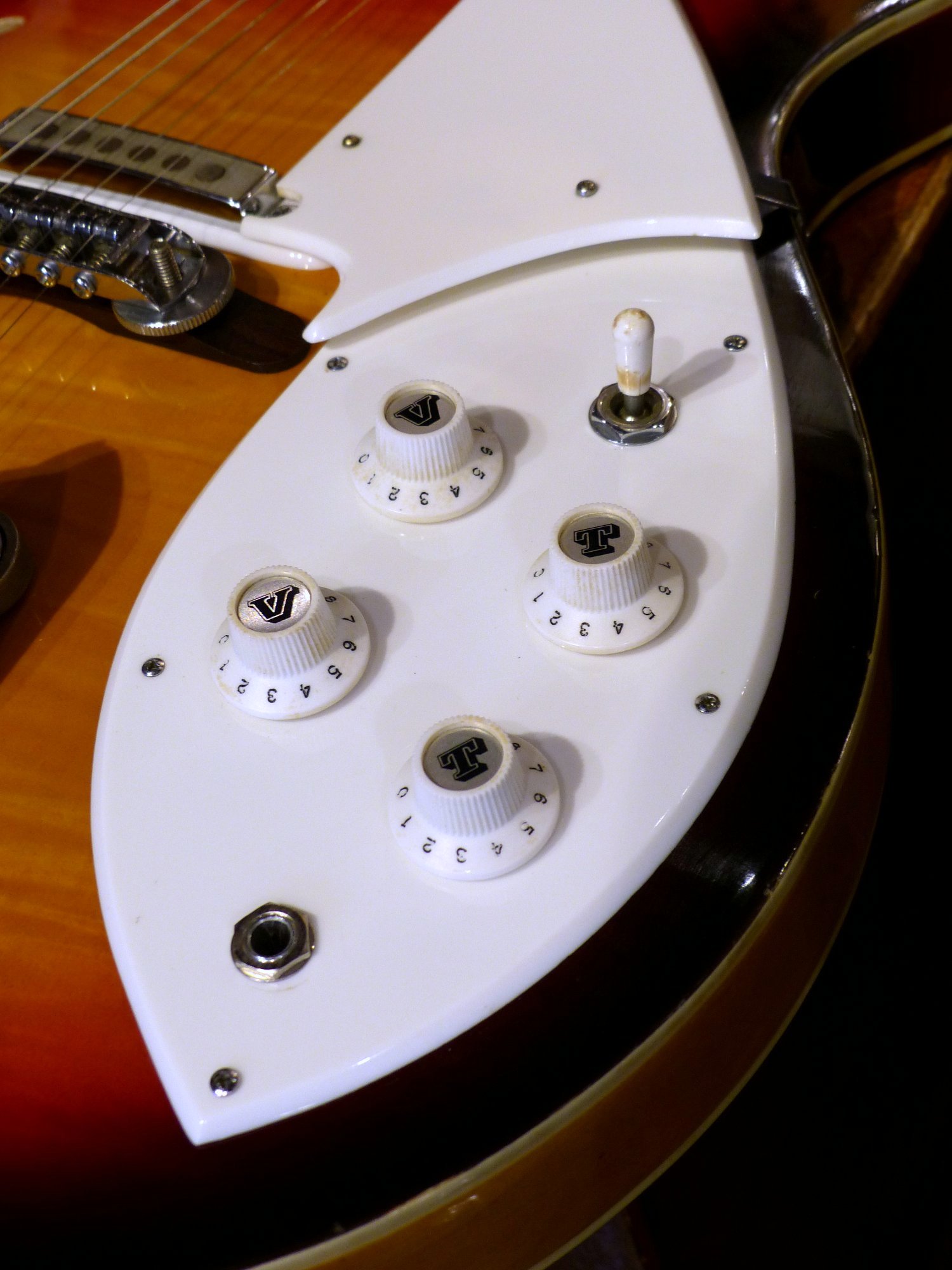 Guyatone '67 SG-42T – 京町家のギターショップ ライトニン