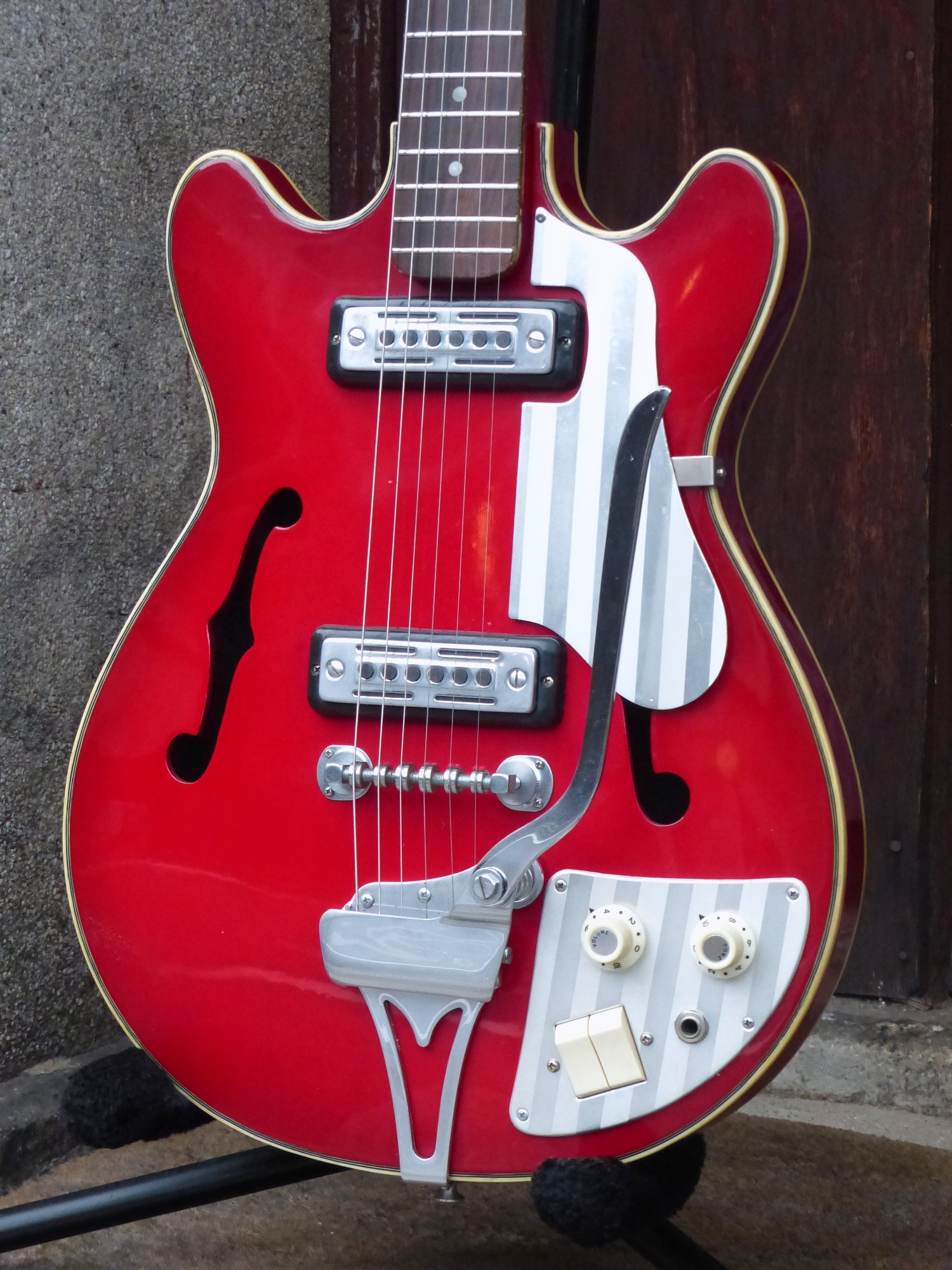 Teisco '65 EP-2L – 京町家のギターショップ ライトニン