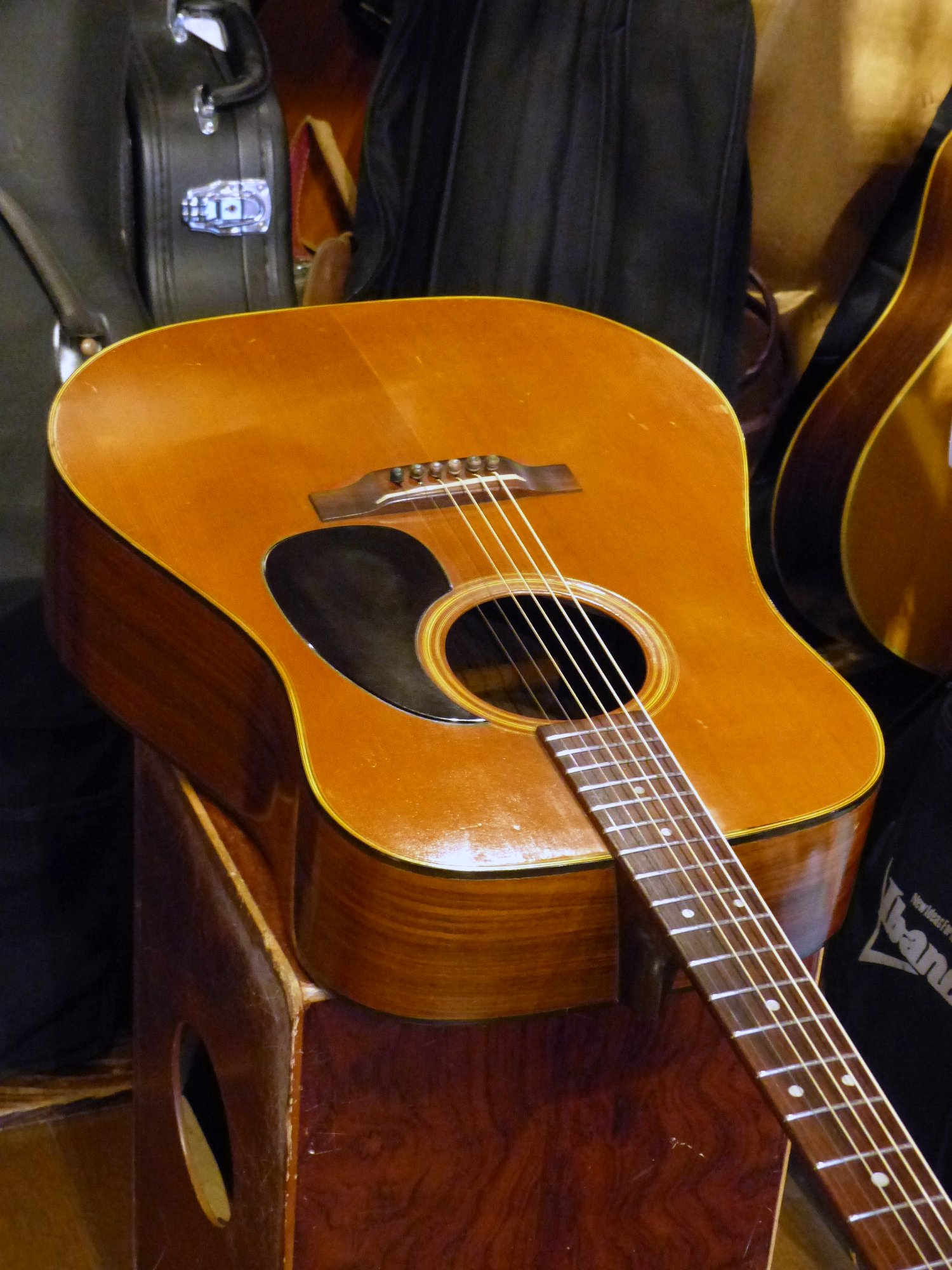 Jumbo '71 J-25 – 京町家のギターショップ ライトニン