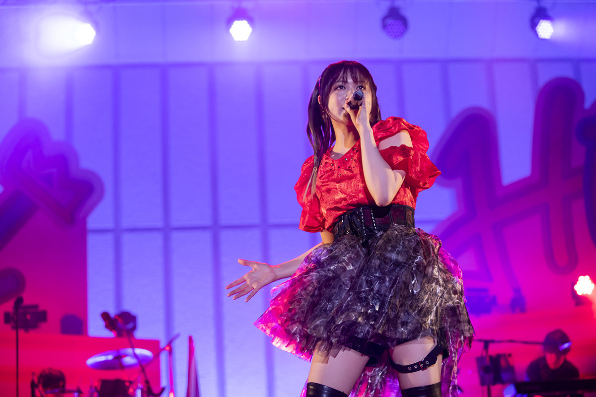 今だけの輝きが詰まった愛すべき瞬間！「鈴木このみ 10th Anniversary