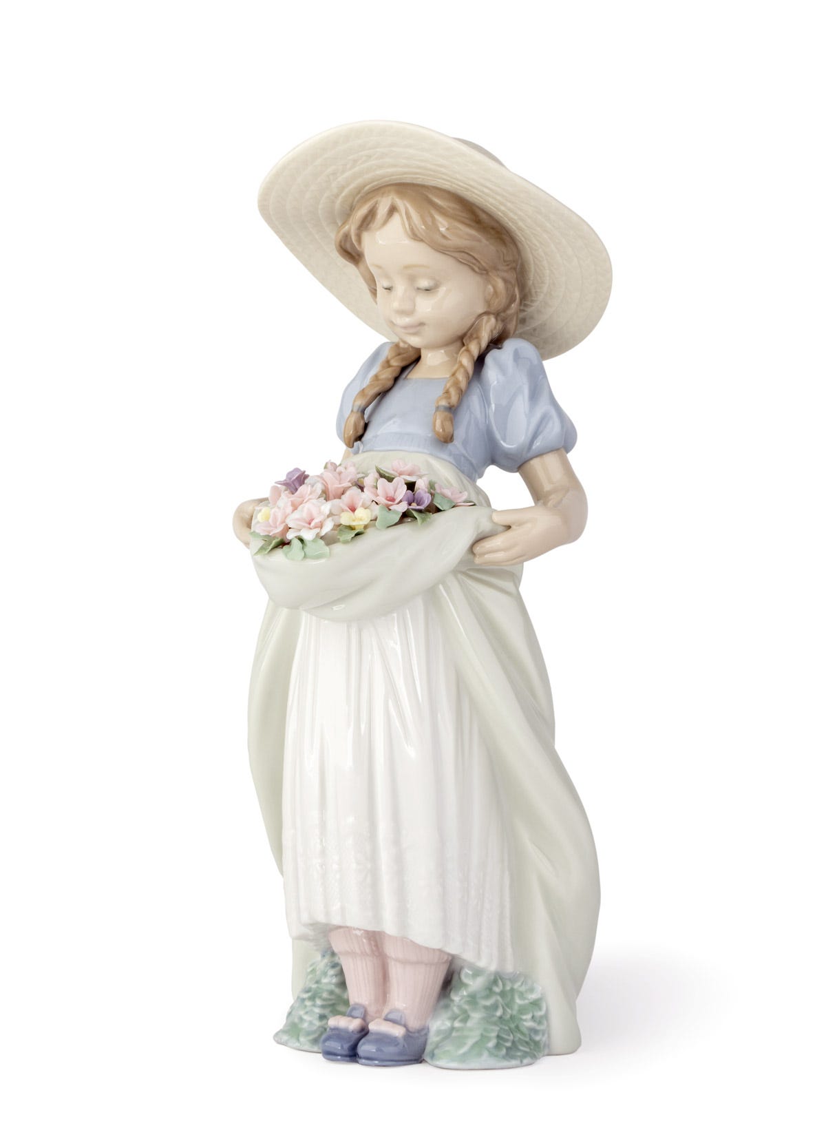 Bountiful Blossoms Girl Figurine | Lladró® USA