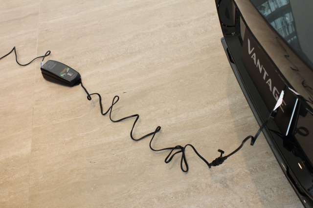 ASTON MARTIN Official Goods～バッテリーコンディショナー | M.AUTO