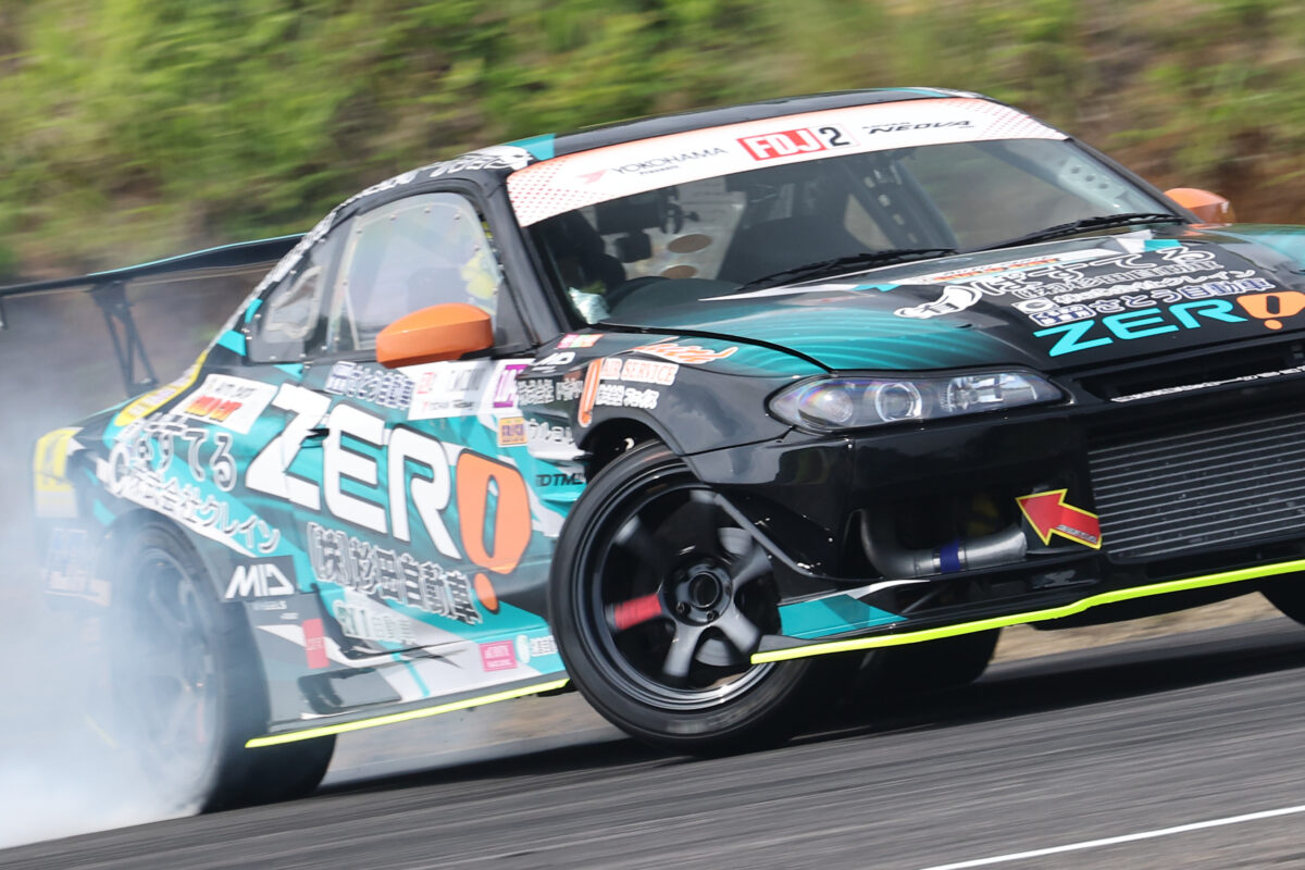 高性能でデザイン豊富！ ドリフト競技フォーミュラドリフトジャパン