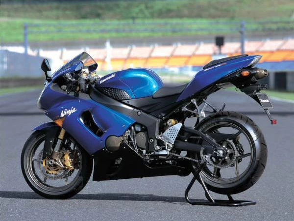 Kawasaki ZX-6RR 600 2005 - Ficha de la moto, opinión, fotos