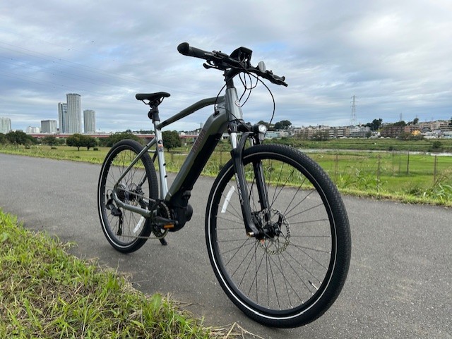 インプレ】進化した国産e-bike 新型『CROSSCORE RC』 | モトベロ 電動