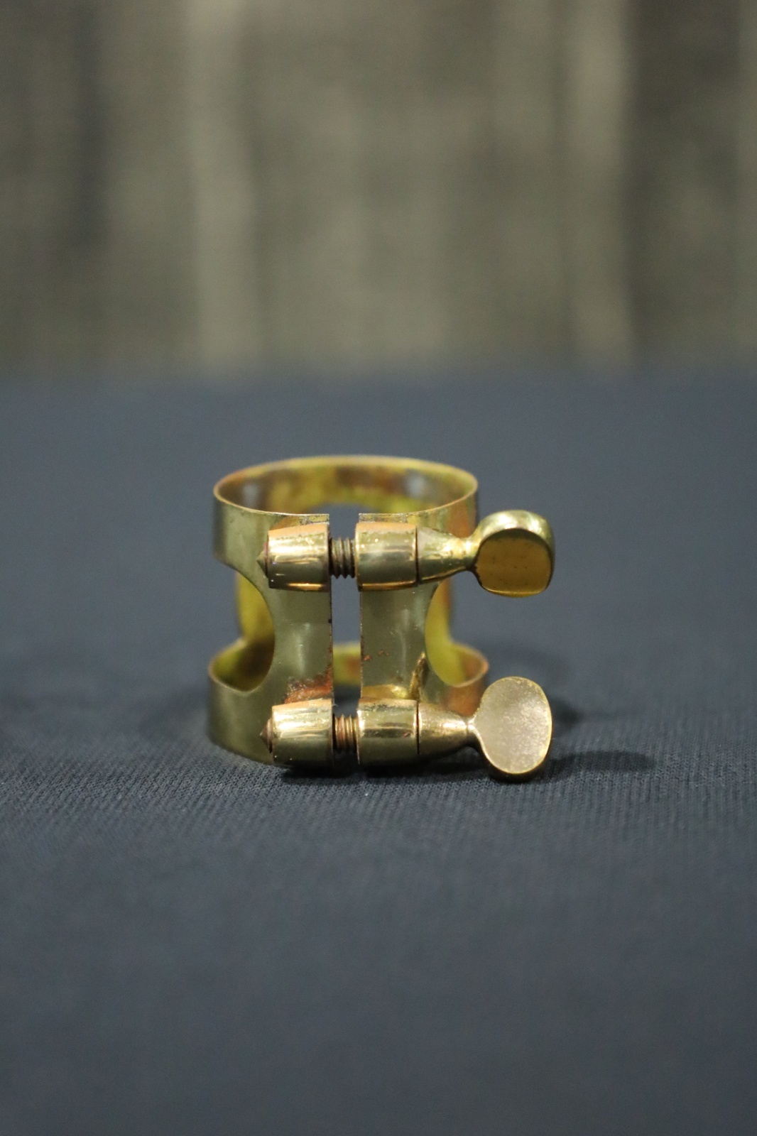Selmer Vintage Ligature Small IN - 管楽器を深く楽しむ人へ｜MOUTON
