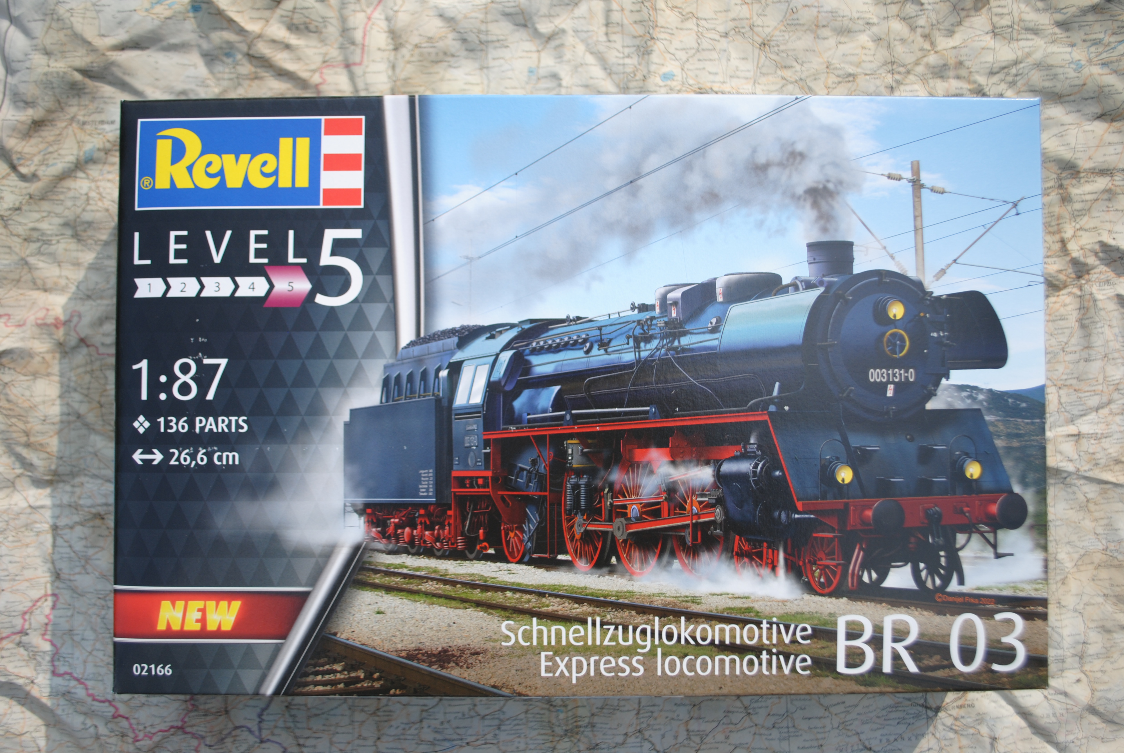 Revell 02166 Schnellzuglokomotive BR03 - grootste modelbouwwinkel
