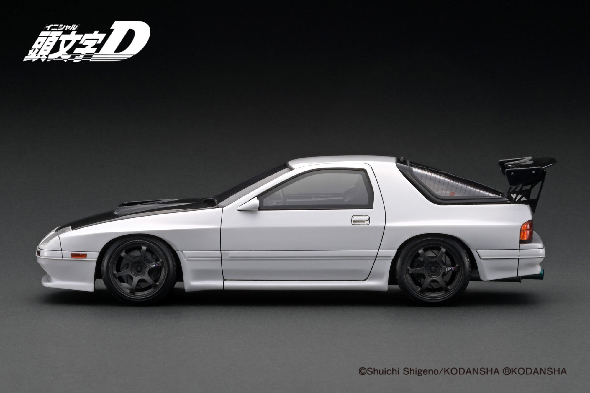 Ignition Model 1:18 Mazda Savanna RX-7 Infini (FC3S) INITIAL D in