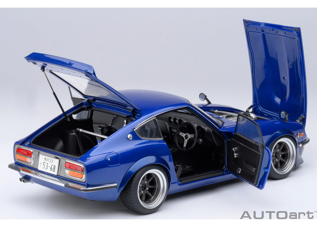 AUTOart 1:18 Nissan Fairlady Z Wangan Midnight Akuma no Z, Comic