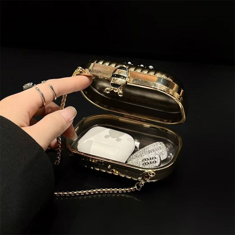 シャネル リップ ケース ショルダー パーティー バッグ ブランド