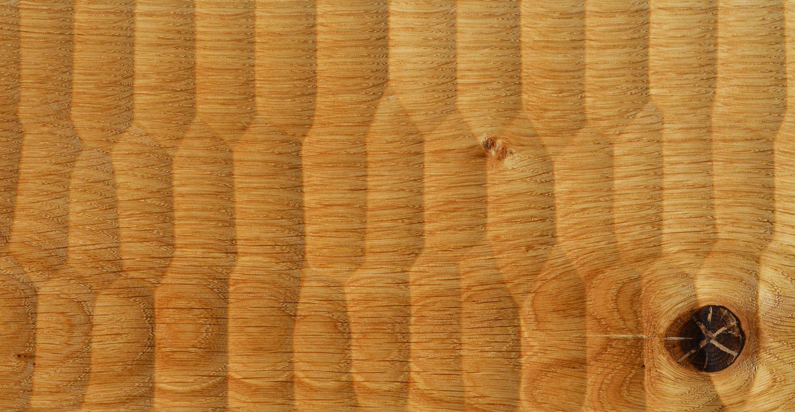 ヨーロピアンオーク 無垢フローリング 130mm巾 ｜マルホン