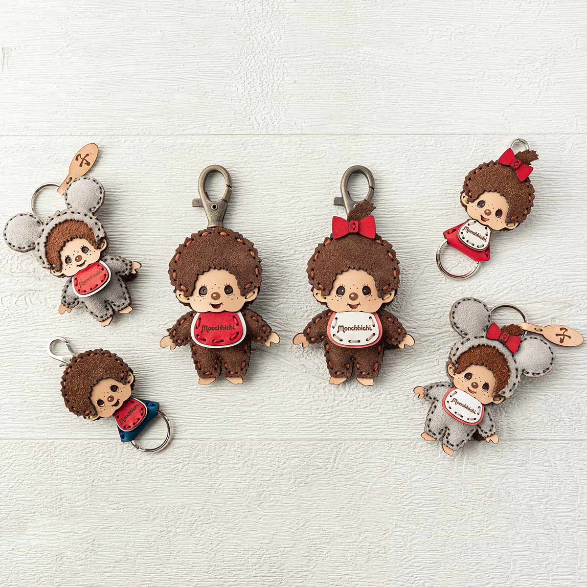 ハンドメイドレザーブランド OJAGA DESIGN と「モンチッチ」との