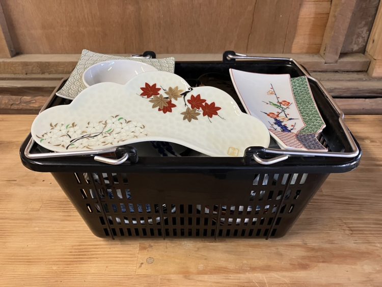 こんなにある！全国の変わり種「詰め放題」 訳あり青果、陶器、たらこ