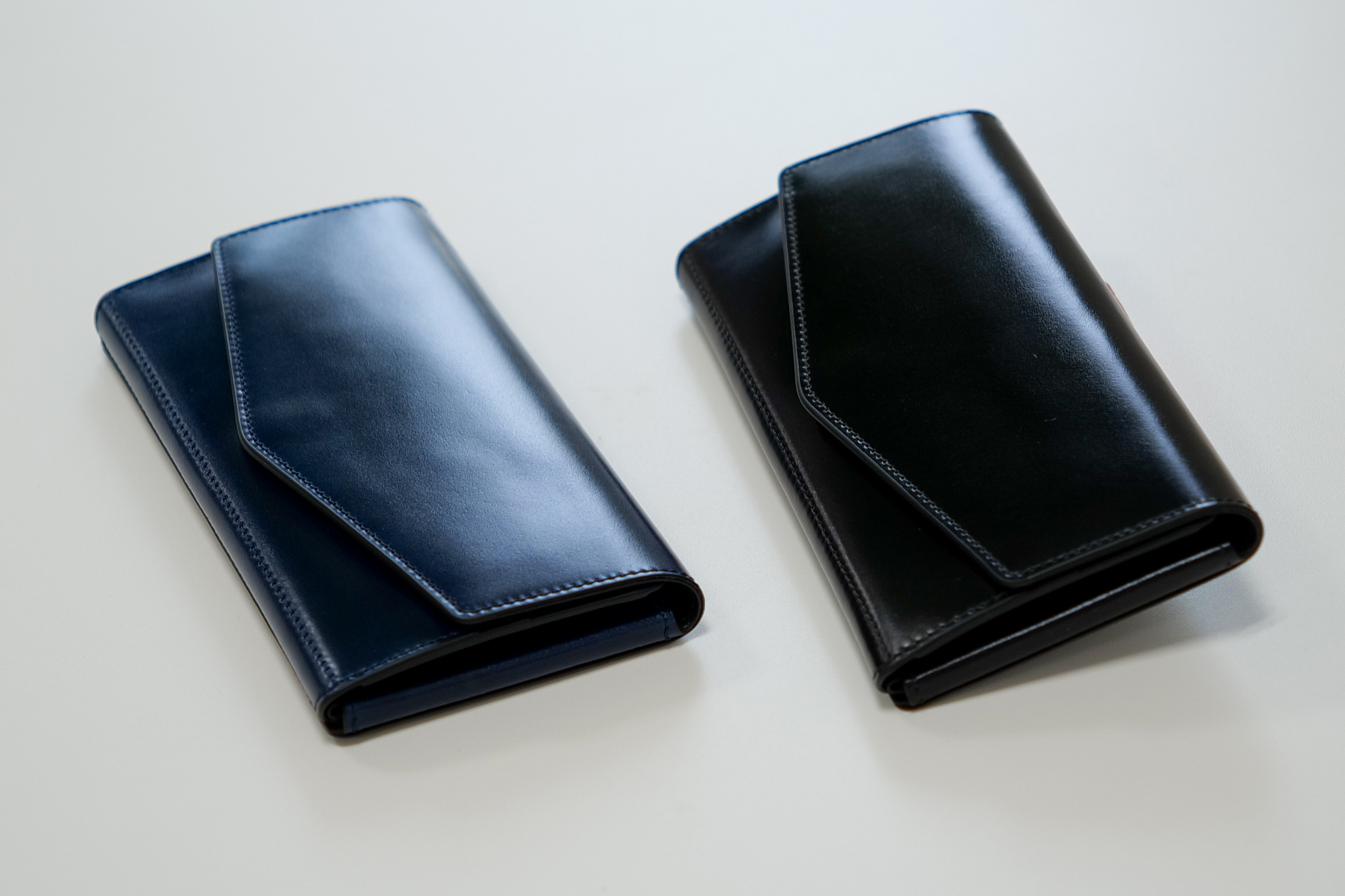 VINTAGE REVIVAL PRODUCTIONS】 日本最小クラスのコンパクト長財布