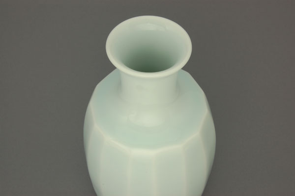 白山陶器 しのぎ 徳利｜和食器の通販 monsen