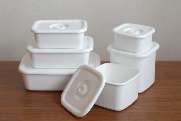 野田琺瑯 ホワイトシリーズ スクエアS 密閉蓋｜和食器の通販 monsen