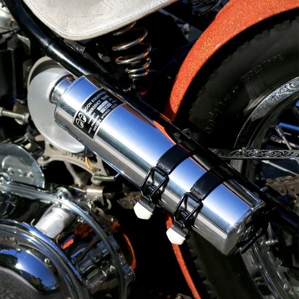 MOONEYES Original Emergency Tank (Polished)