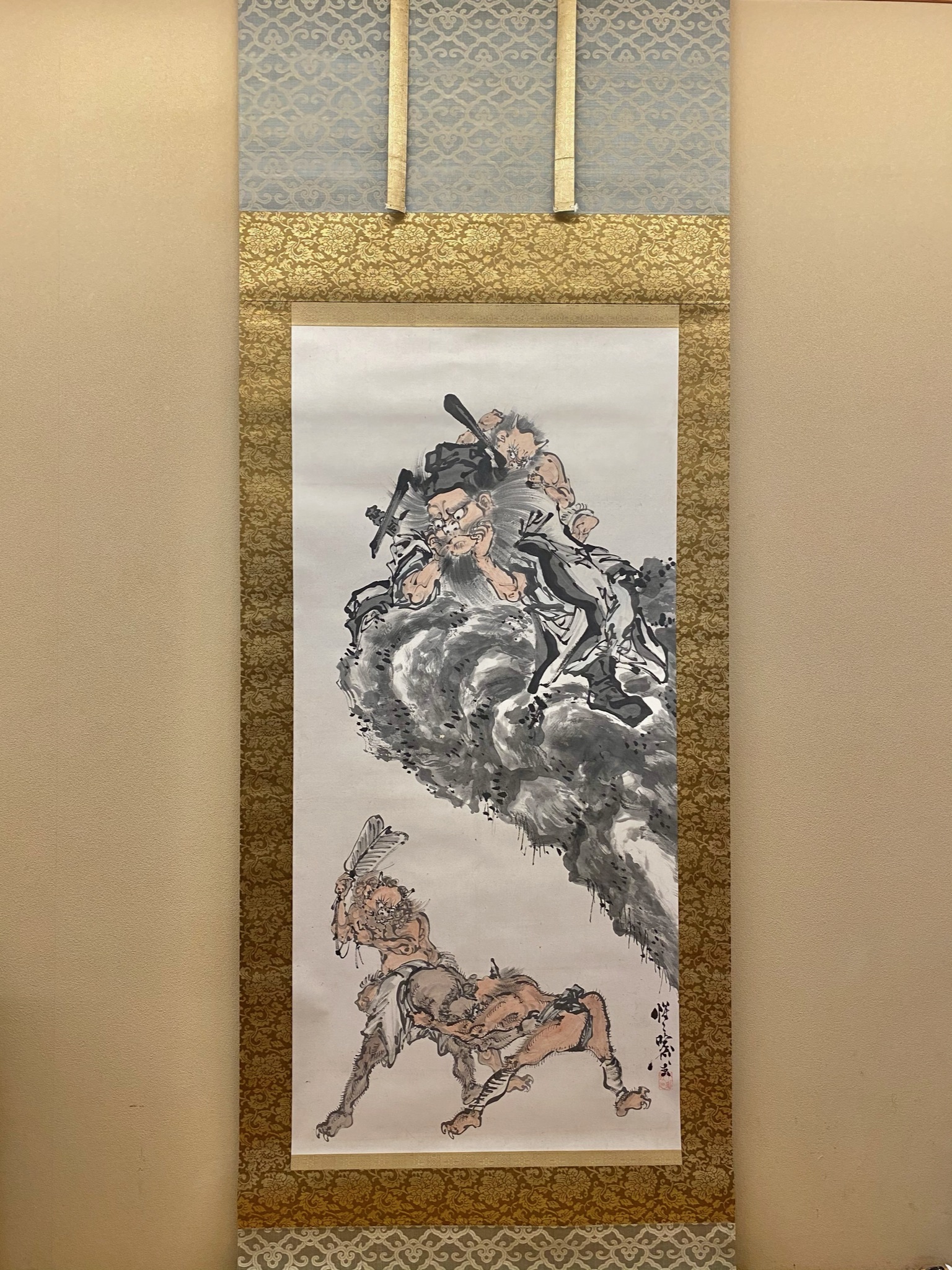 河鍋暁斎 鍾馗見鬼相撲図｜古美術・掛け軸の販売・買取・鑑定-松本松栄堂