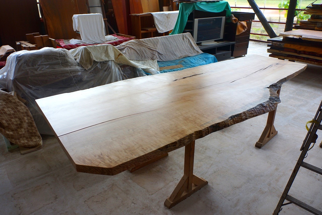天然木 新潟工場 楓材 一枚板 DIYテーブル用天板 セール｜一枚板