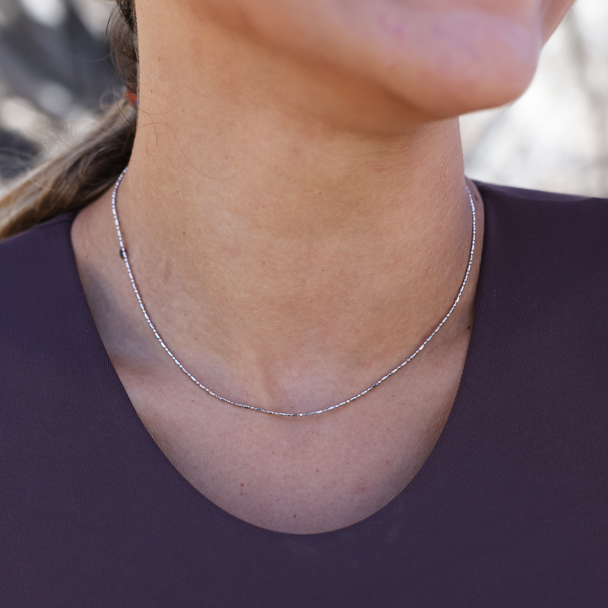 スターリングシルバーの1.0mmバーボールチェーン 16インチと18インチ