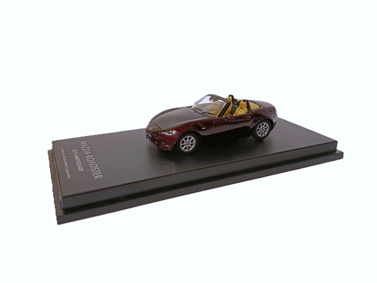 MAZDA ROADSTER 35周年記念車モデルカー 1/64｜MAZDA COLLECTION