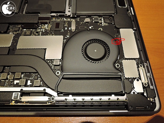 MacBook Pro (15-inch, Late 2016) をチェック（開け方） | Mac | Mac