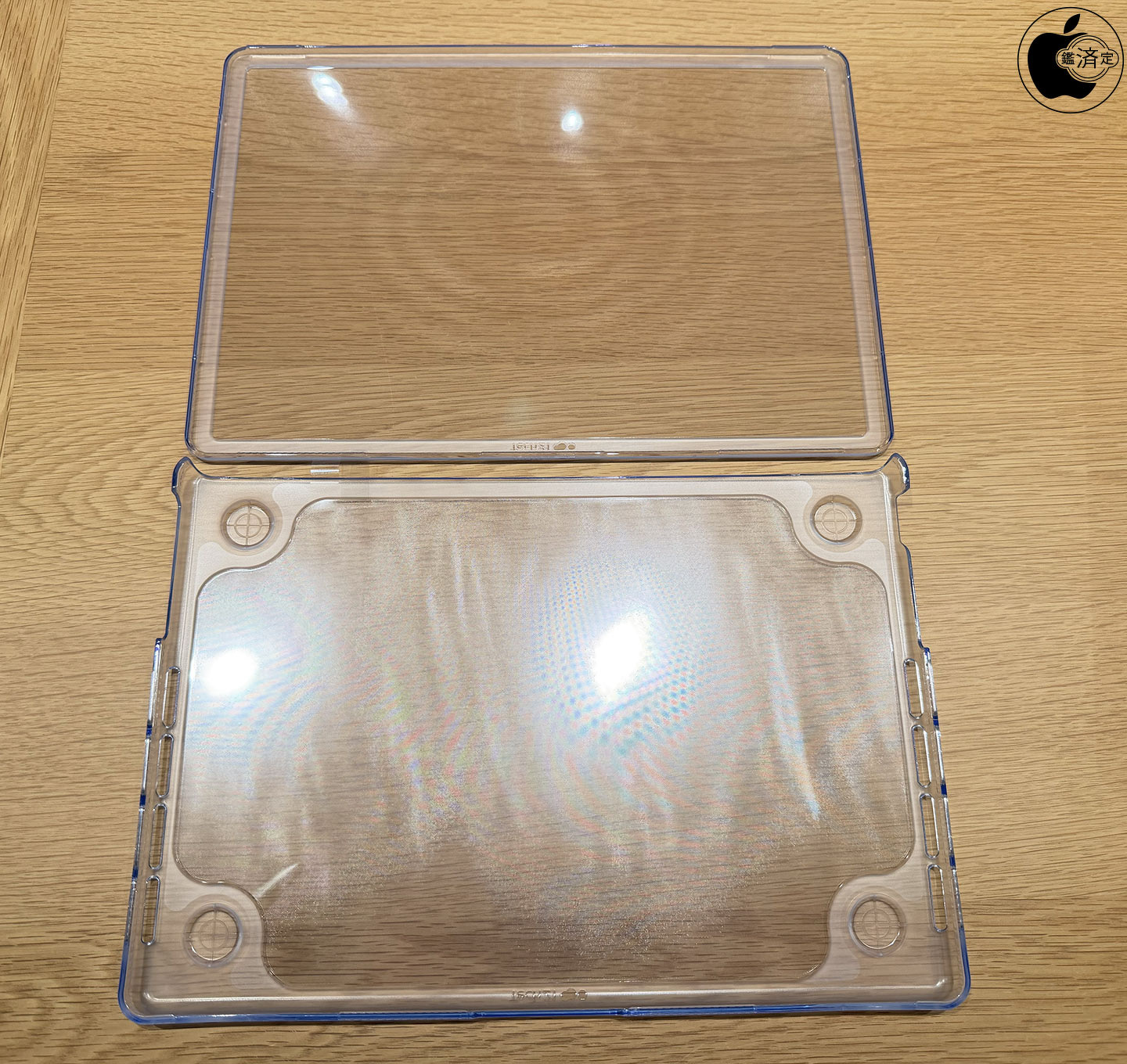 Apple Store、Tech21のMacBook Pro用ハードケース「Tech21 EvoShell