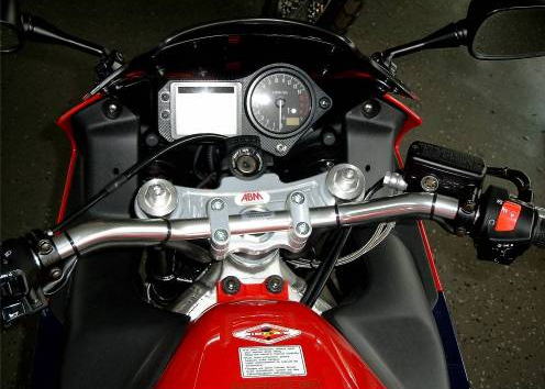 CBR600F（99-06）【PC35】用バーハンドルキット＆バーハンドル化用