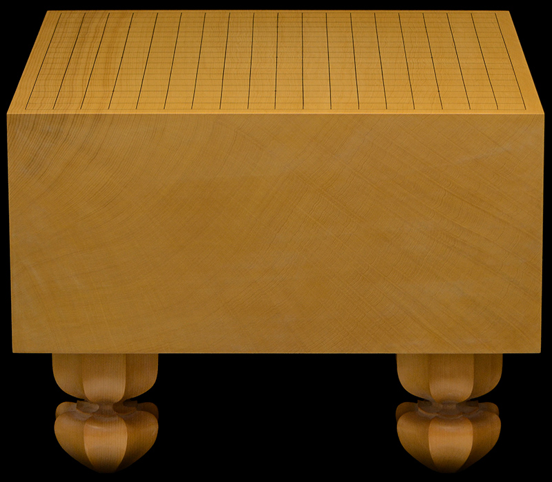 本榧足付碁盤 6寸6分（天柾） ga60032 | 前川榧碁盤店