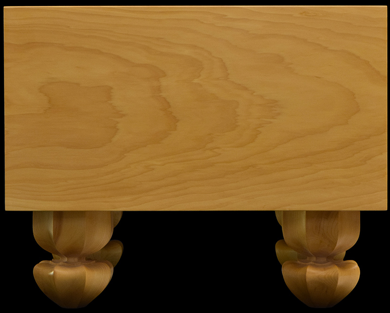 送料無料】国産 高級 囲碁盤 約6寸 本榧 天地柾目 ヘソ 脚付き 国産本