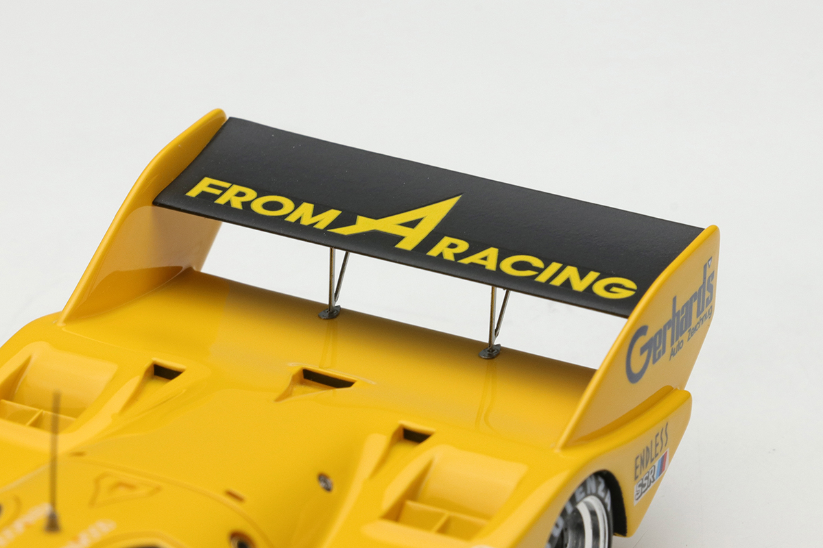 Make Up Co., Ltd. / Porsche 962C 