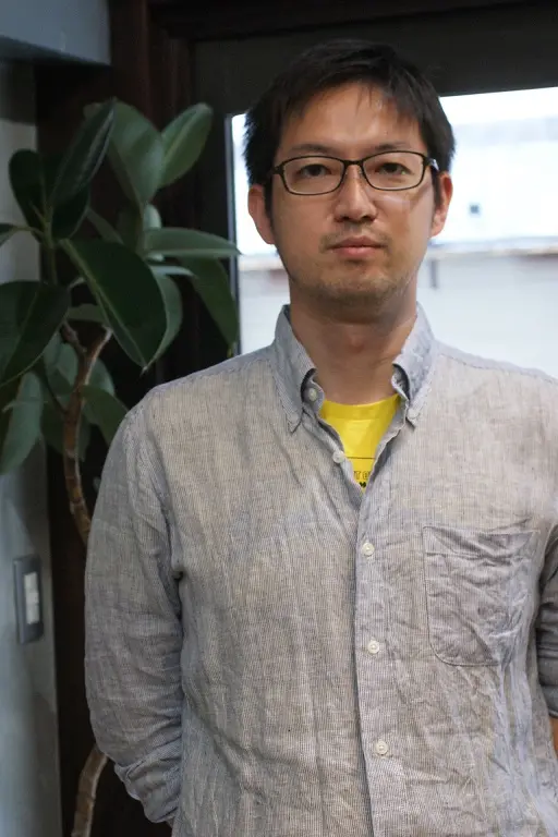 メガネ男子 & メガネ女子 」メガネ着用写真のご紹介