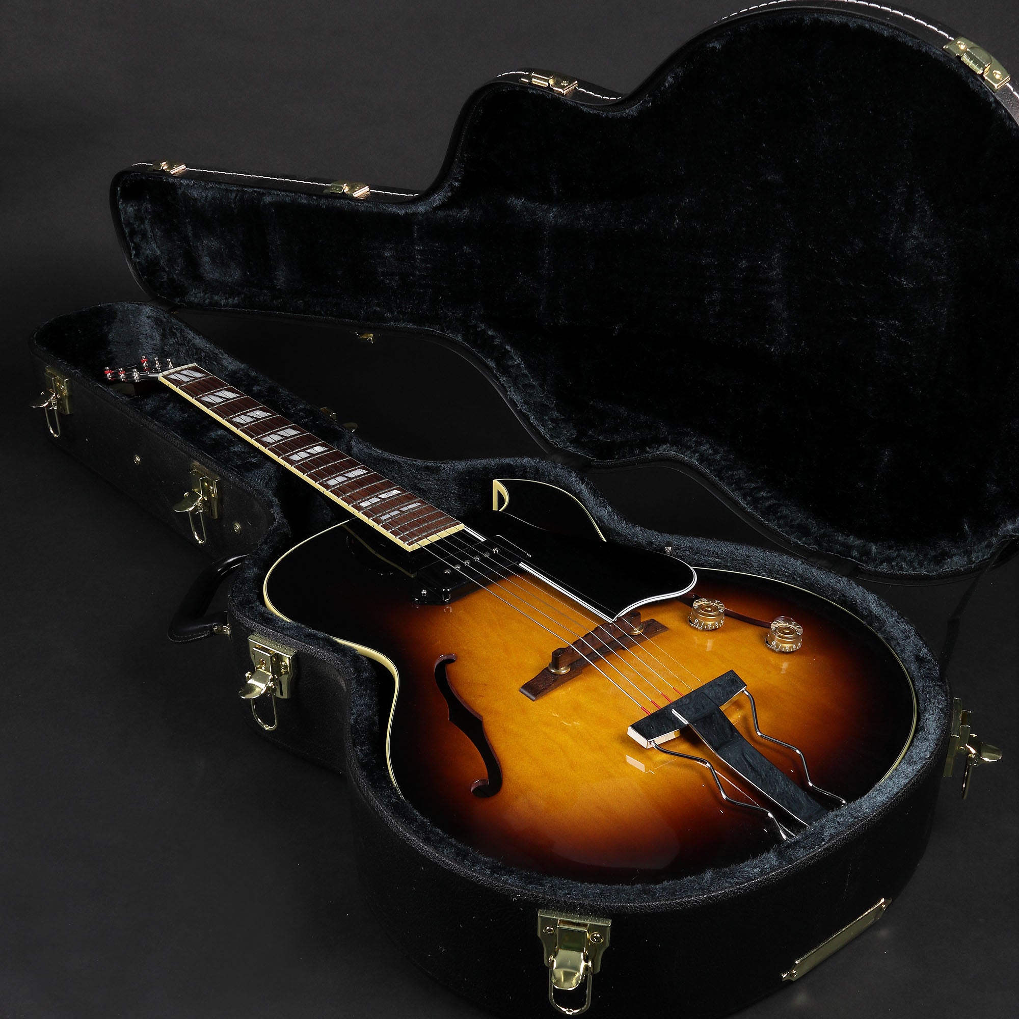Archtop Tribute Custom ATC175 - Sunburst (Pre-owned) – Mak's Guitars