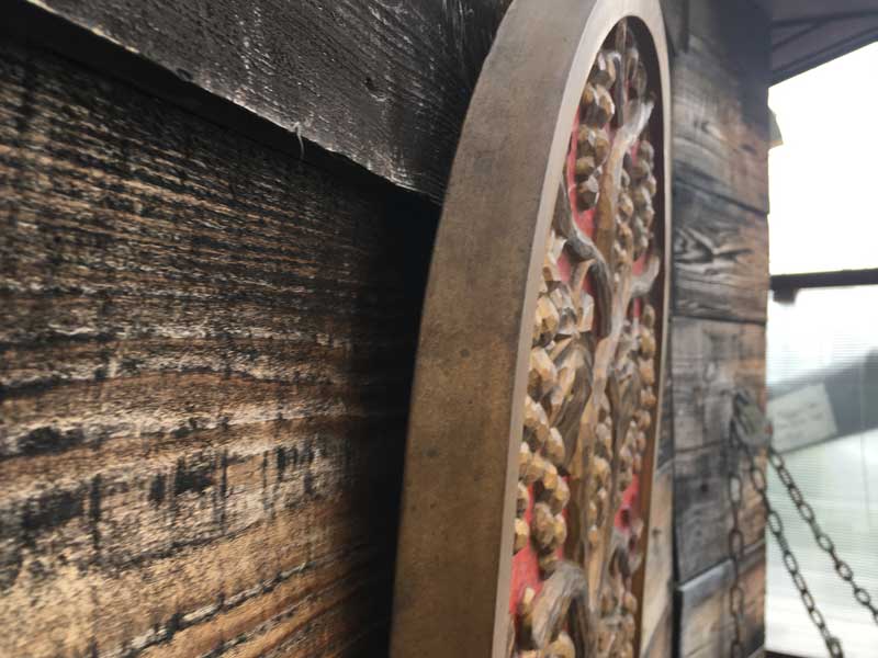 昭和レトロ サントリーワインショップ 木彫りの看板、SUNTORY