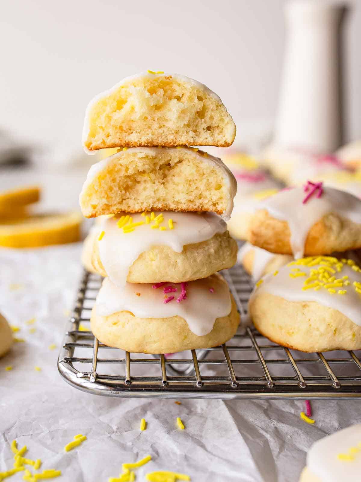 Lemony Ricotta Cookies