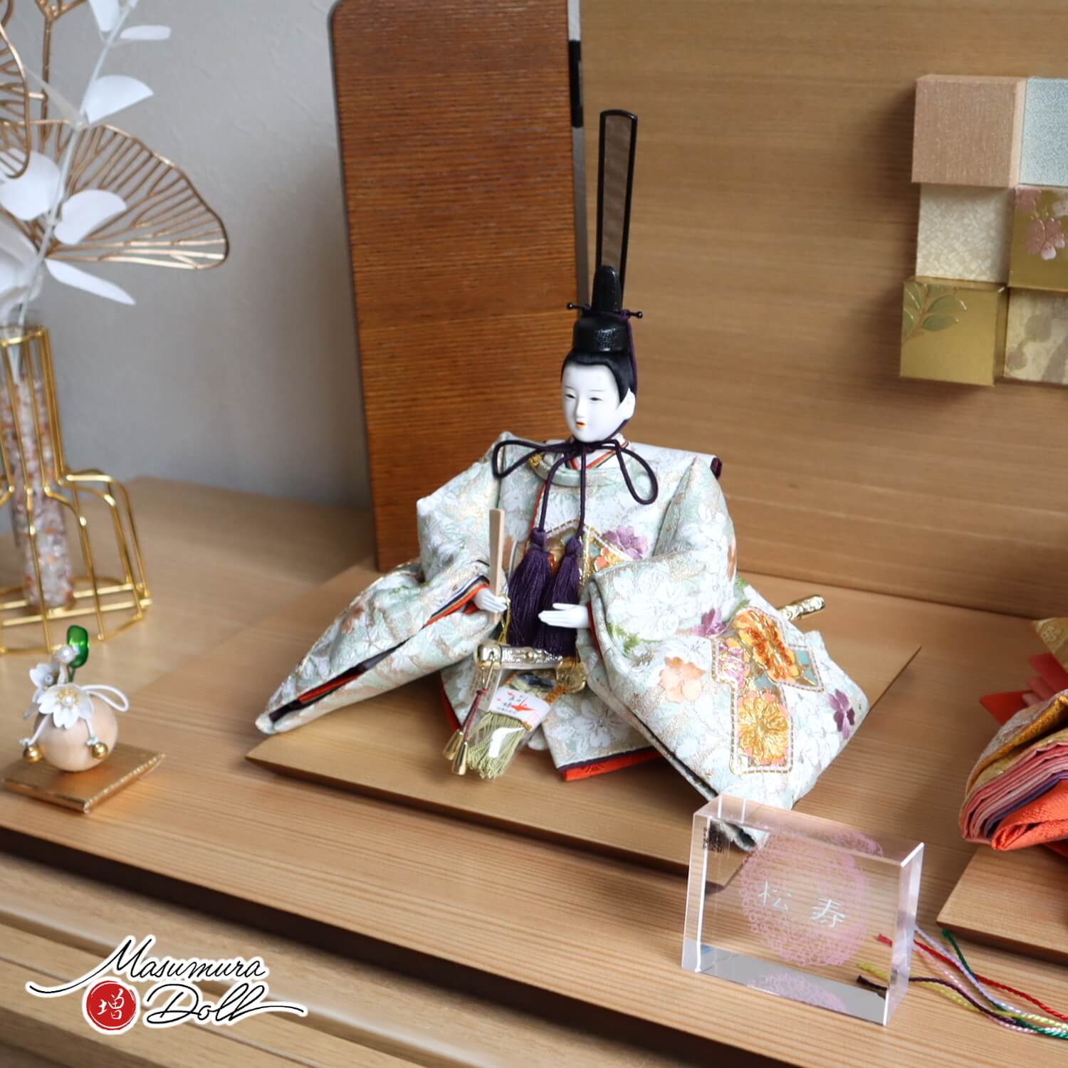 新作 小出松寿 作 11番 京刺繍金駒「螺鈿 松皮に桜」薄緑 薄ピンク