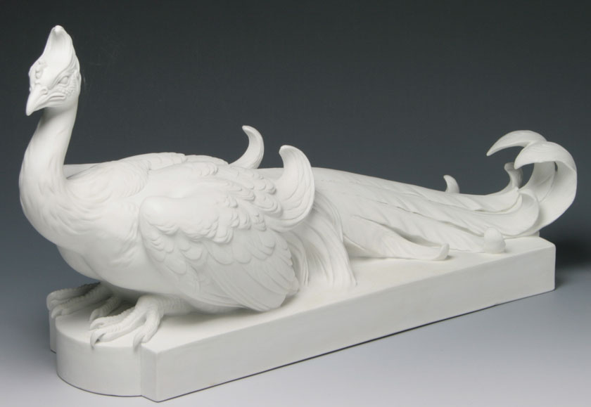 セーブル(Sevres) 白磁 孔雀置物(原作:沼田一雅) ビスケット 飾り物