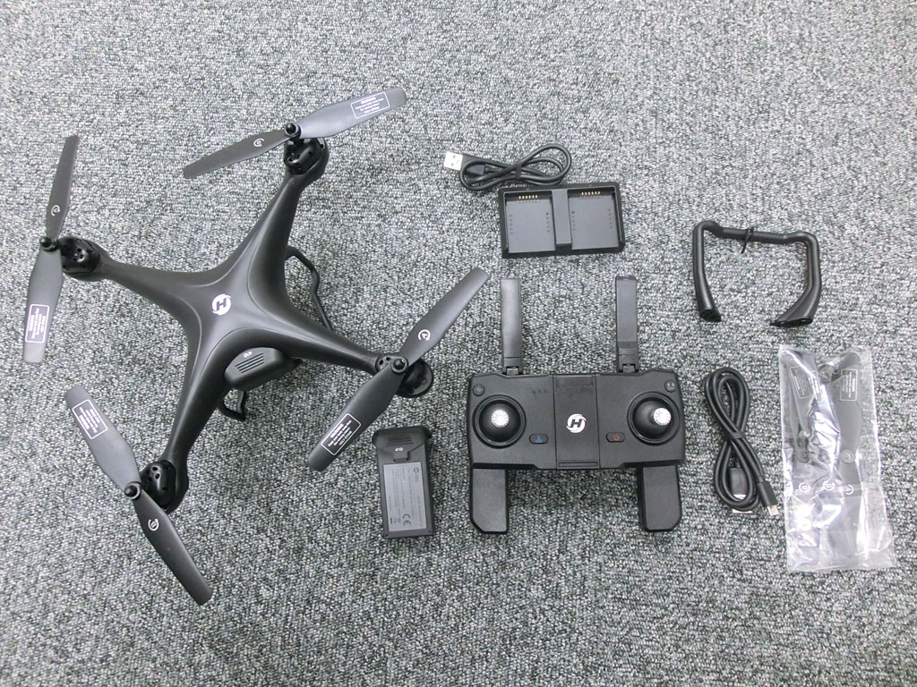ドローンに挑戦「HOLY STONE HS120D」