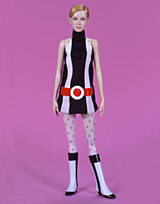 MEDICOM TOY - TWIGGY DOLL