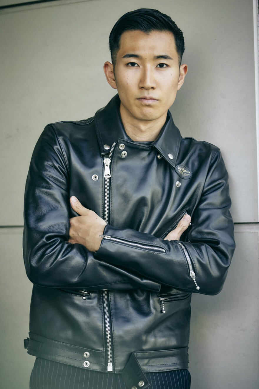 オシャレな人の気分は「レザーアウター」。一生の相棒と決めたルイス