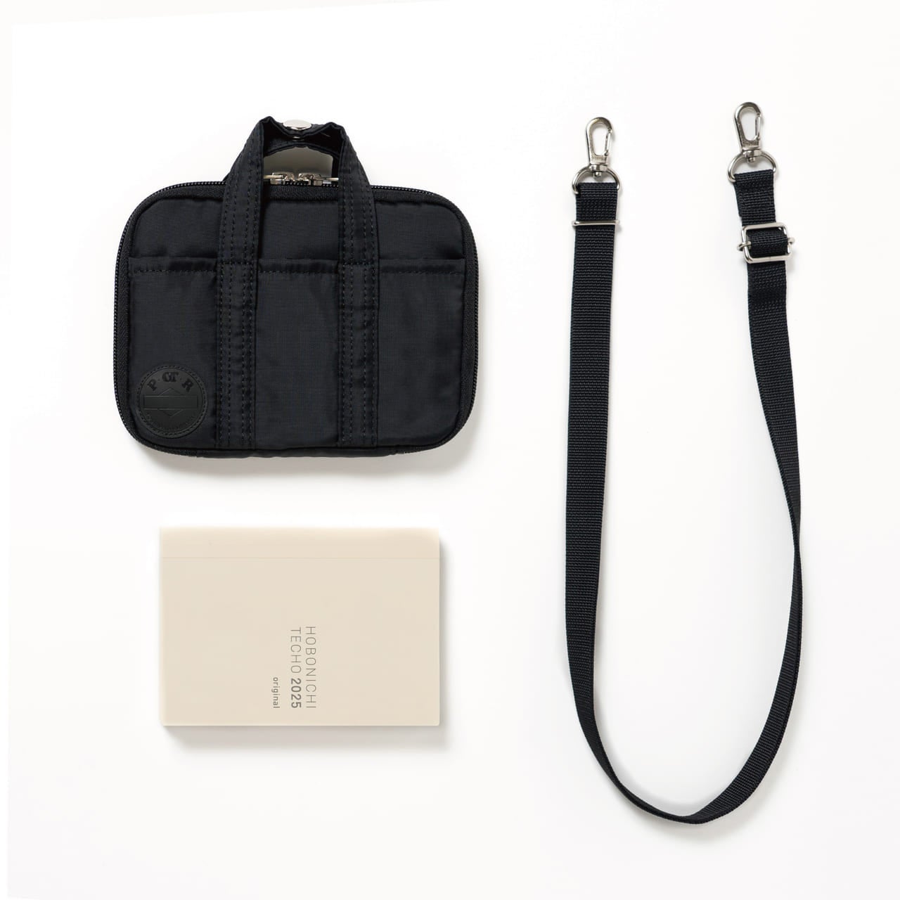 吉田カバンの「POTR」と「ほぼ日手帳」が初コラボ！ 手帳カバーを