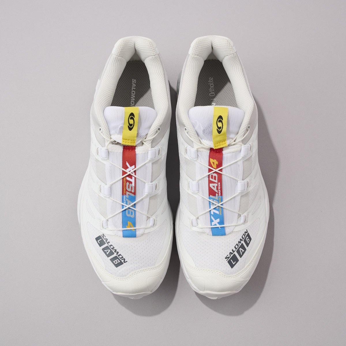 サロモン」で完売前に買うべき“最強白スニーカー”5選！ 1万円台