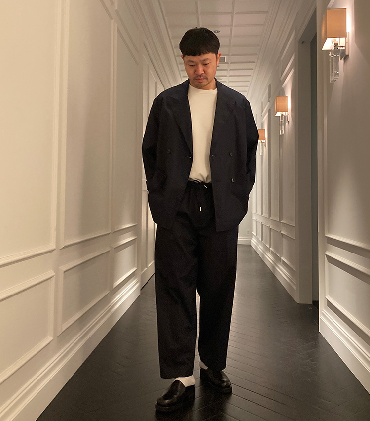 リラックスセットアップが「この春、何着る？」を軽やかに解決