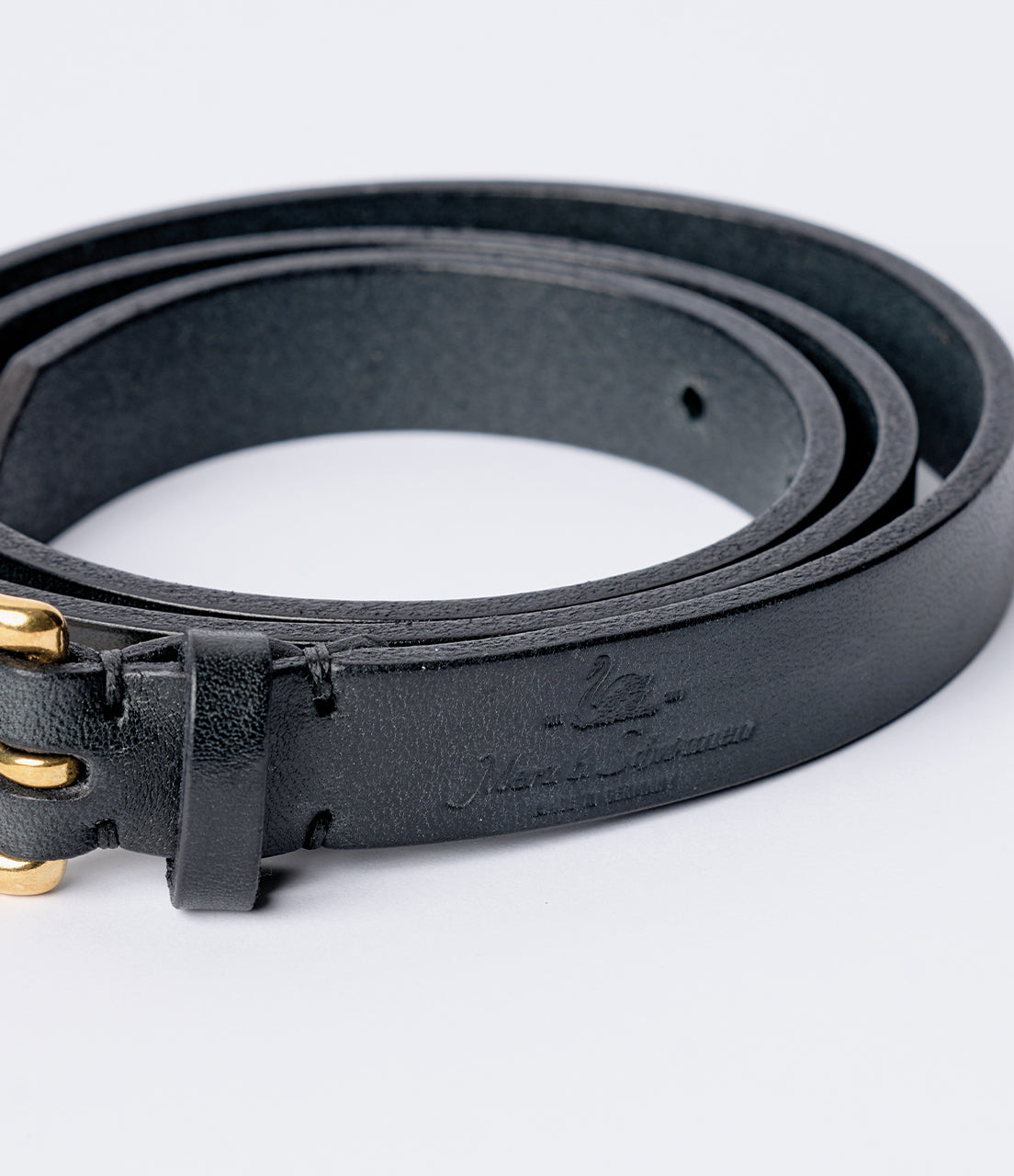 Narrow Saddle Leather Belt (2cm / 0.79In) – Merz b. Schwanen