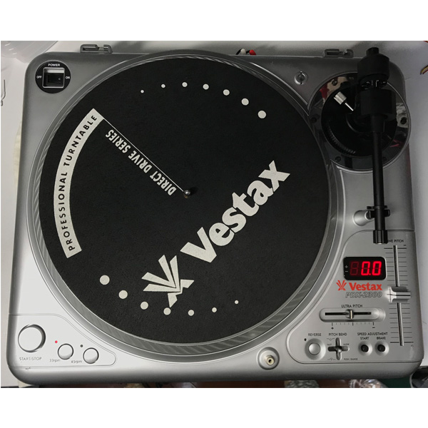 スクラッチの神様 Q-Bertも愛用！Vestax PDX-2000が今、手に入るのは
